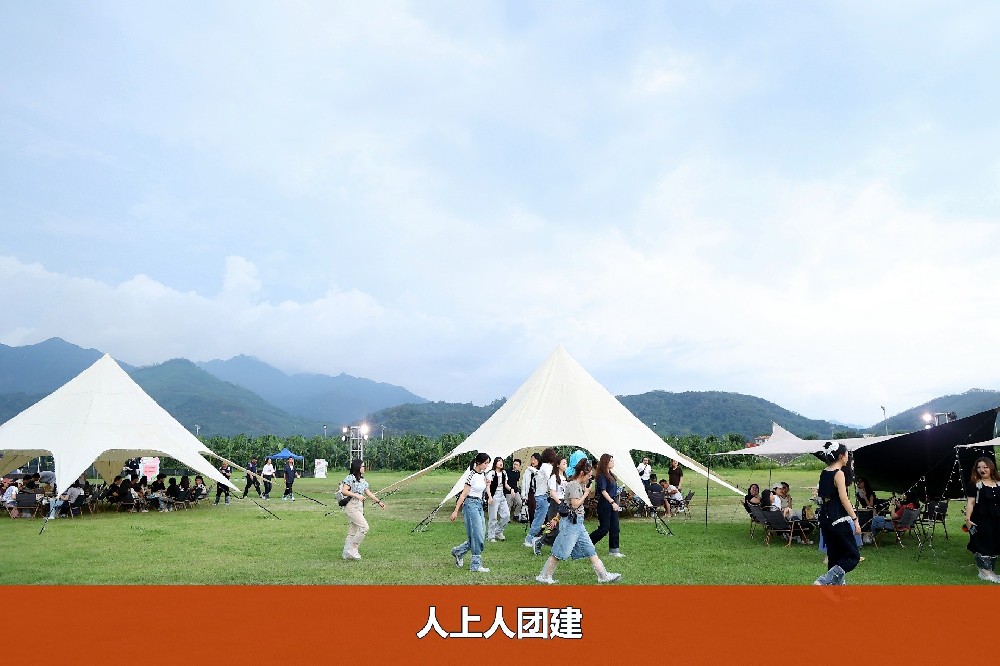 LD4A1621-watermarked.jpg